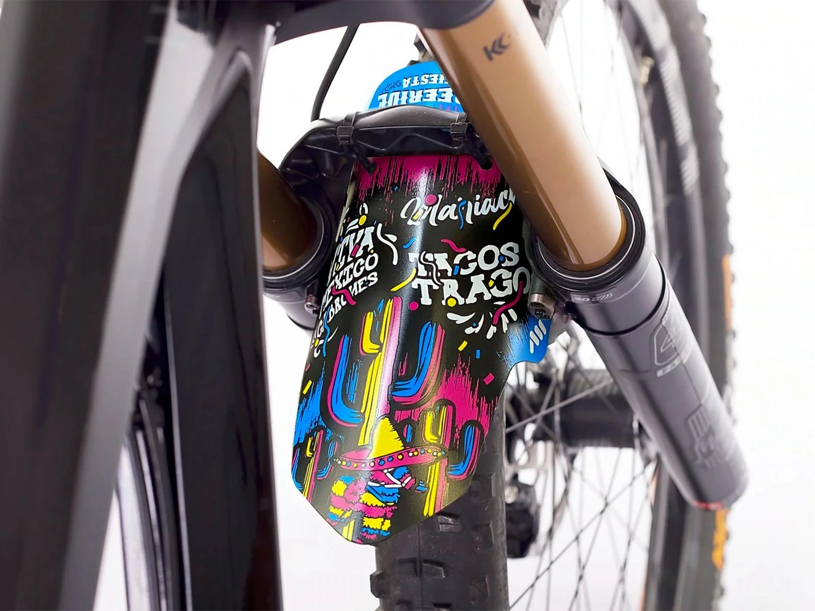 All-mountain-style AMS Garde Boue Avant Freeride Fiesta Mud Guard 5 All-mountain-style AMS Garde Boue Avant Freeride Fiesta Mud Guard – Image 3