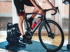 ELITE Home Trainer Suito-T à Transmission Directe -Composants Vtt Soldes 2023 elite home trainer suito t a transmission directe 5