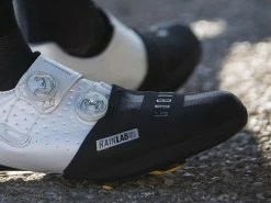 GOBIK Couvre-orteils Neoprene Defender 2.0 8 GOBIK Couvre-orteils Neoprene Defender 2.0 -Composants Vtt Soldes 2023 gobik couvre orteils neoprene defender 20 2