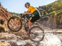 GOBIK CX Pro 2.0 Saffron Maillot Manches Courtes Warm 2022 -Composants Vtt Soldes 2023 gobik cx pro 20 saffron maillot manches courtes warm 2022 2