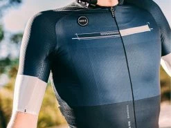 GOBIK Infinity Midnight Maillot Manches Courtes 2022 -Composants Vtt Soldes 2023 gobik infinity midnight maillot manches courtes 2022 3