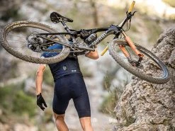 GOBIK Stark Ribbon Maillot Manches Courtes Warm 2022 -Composants Vtt Soldes 2023 gobik stark ribbon maillot manches courtes warm 2022 2