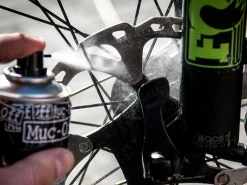 MUC-OFF Disc Brake Cleaner Dégraissant Disque - Aérosol 400ml -Composants Vtt Soldes 2023 muc off disc brake cleaner degraissant disque aerosol 400ml 6