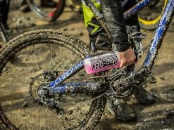 MUC-OFF Nano Tech Nettoyant Instantané Pour Vélo - Bidon 5L -Composants Vtt Soldes 2023 muc off nano tech nettoyant instantane pour velo bidon 5l 11