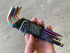 SUPACAZ Multi-tool Allen Keyz Oil Slick 9 Fonctions -Composants Vtt Soldes 2023 supacaz multi tool allen keyz oil slick 9 fonctions 2