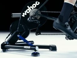 WAHOO FITNESS Home Trainer Kickr V6 Wifi -Composants Vtt Soldes 2023 wahoo fitness home trainer kickr v6 wifi 3